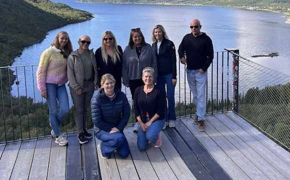Gruppebilde, Meetings